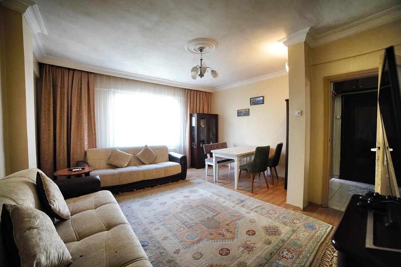 Private Room Close To Merter And Gungoren Textile Center Estambul Exterior foto